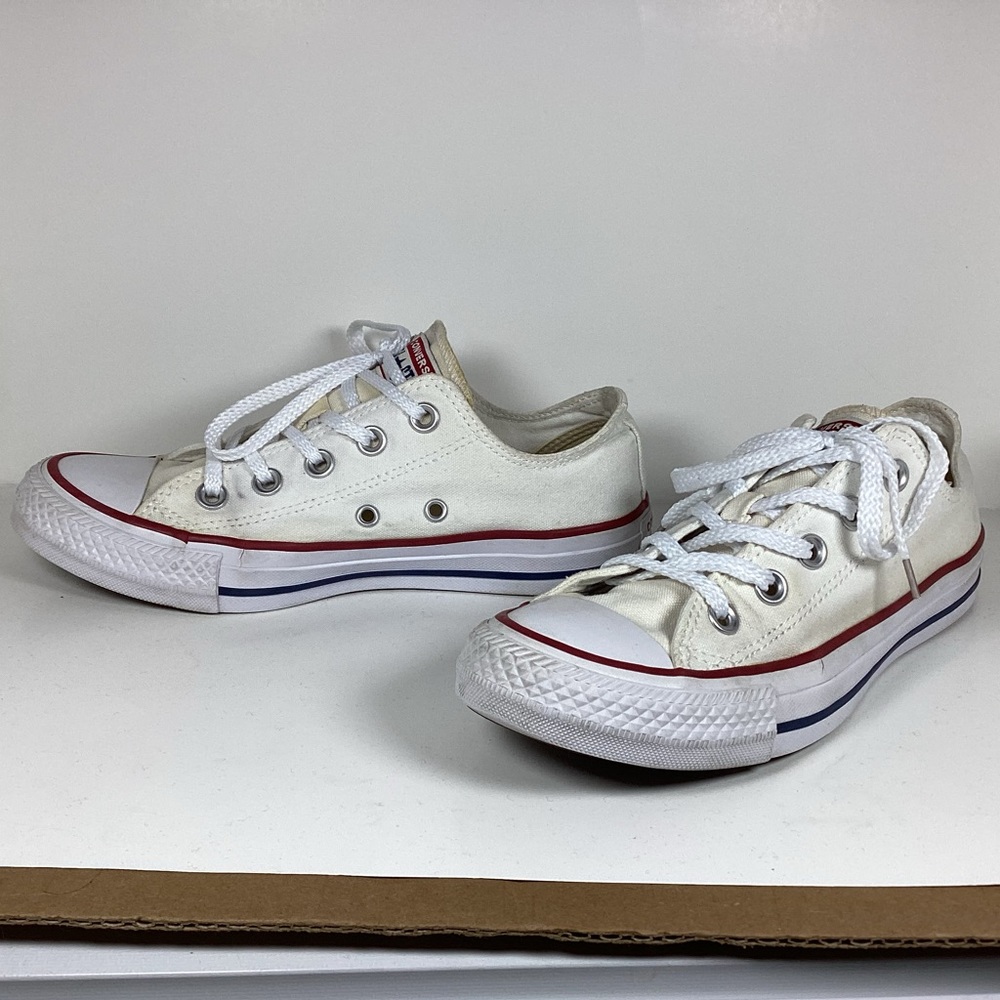 3/$20 Converse All Stars, Size 5.5